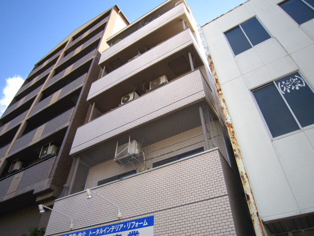 地下鉄名城線 熱田神宮西駅 徒歩1分 築41年