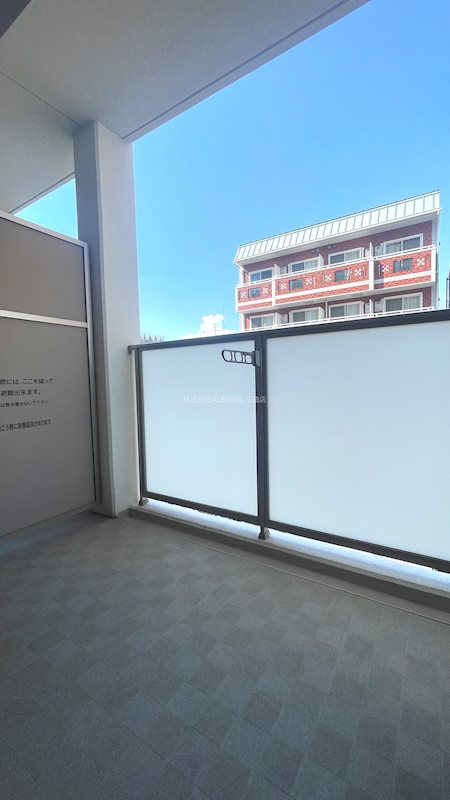 地下鉄千日前線 鶴橋駅 徒歩5分 11階建 築7年の内装写真