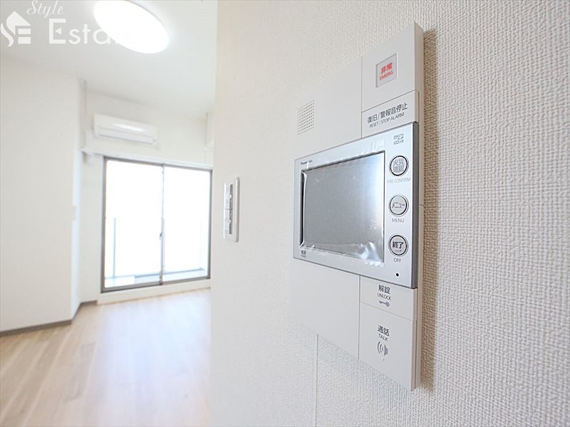セキュリティ　モニター付きインターホン
