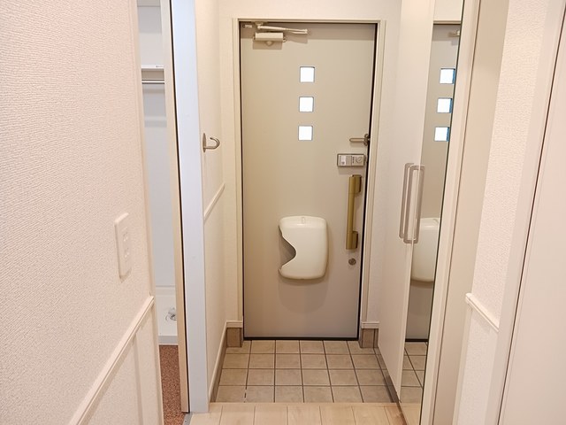 玄関　玄関