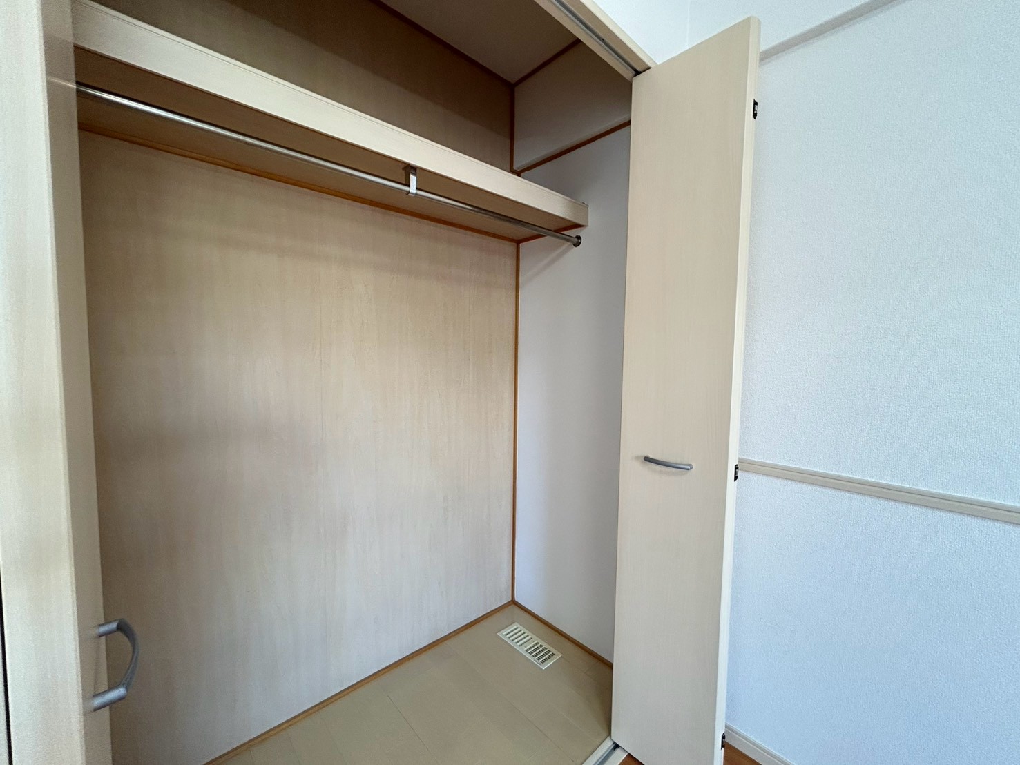 ベルカーサの内装写真