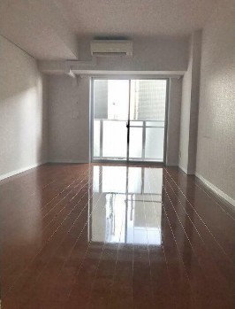 グランハイツ高田馬場の居間写真