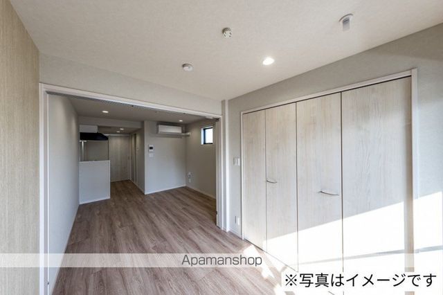 ＪＲ常磐線 綾瀬駅 徒歩10分 3階建 新築の内装写真