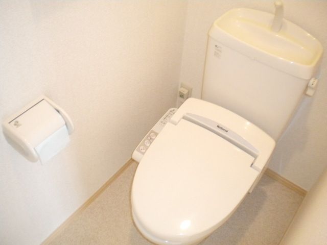 トイレ　※別部屋参考写真※
