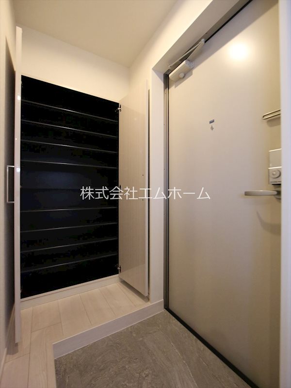 Mint Terraceの玄関写真