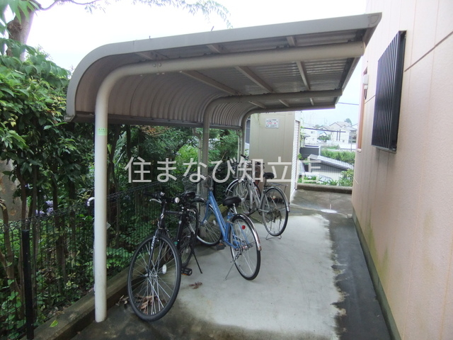 愛知環状鉄道 三河豊田駅 徒歩16分 2階建 築20年の外観写真