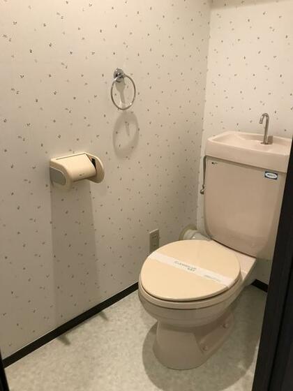 エスタシオン草加松原のトイレ写真
