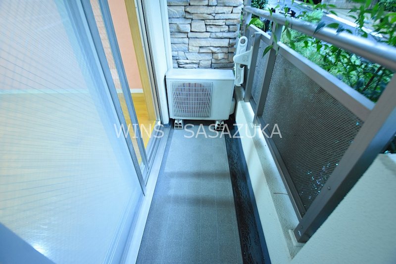 都営大江戸線 西新宿五丁目駅 徒歩3分 3階建 築25年の内装写真