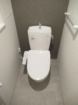Storia茨木新庄のトイレ写真