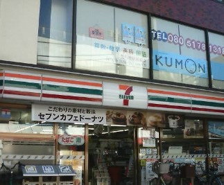 コンビニ　セブンイレブン 市川南行徳駅前店（コンビニ）まで52m