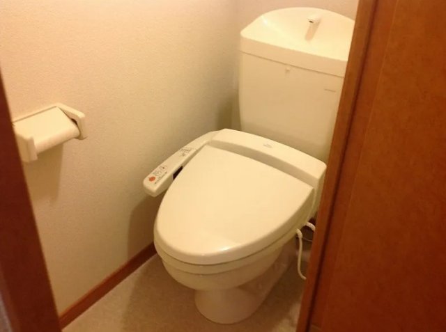 レオパレス長池のトイレ写真