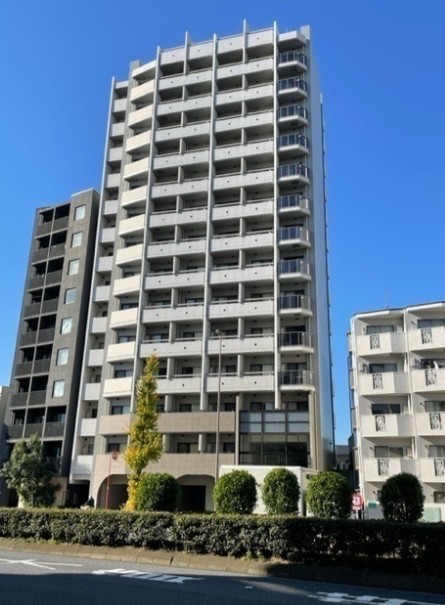 東京メトロ日比谷線 北千住駅 徒歩8分 築11年