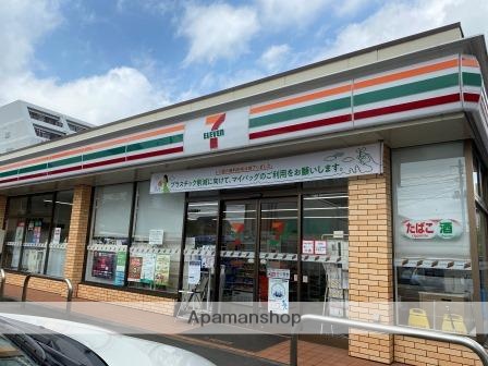 コンビニ　セブンイレブン（コンビニ）まで466m