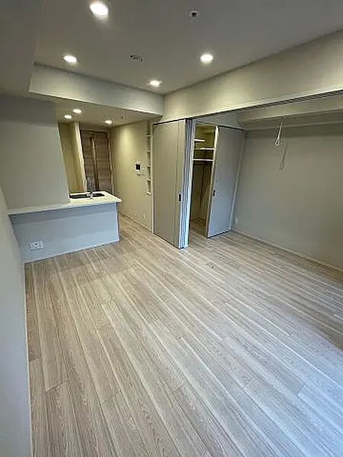 ルフォンプログレ四谷の居間写真