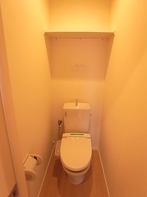 シーサイドヴィラ浜甲子園のトイレ写真