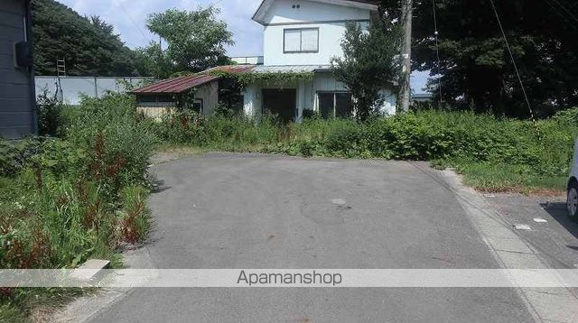 その他　前面道路（その他）まで0m