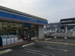 コンビニ　ローソン 東大阪長田東四丁目店（コンビニ）まで527m