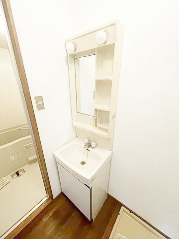 洗面設備　忙しい朝には欠かせない洗面所です♪