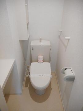 トイレ　シャワー付トイレ