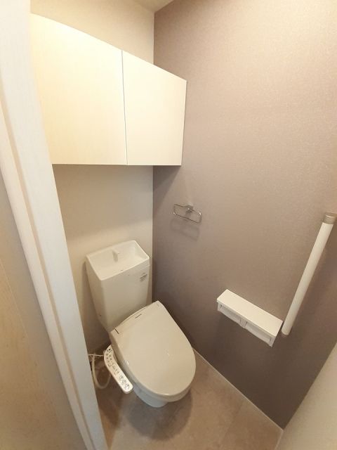 西鉄甘木線 北野駅 徒歩24分 2階建 築5年のトイレ写真