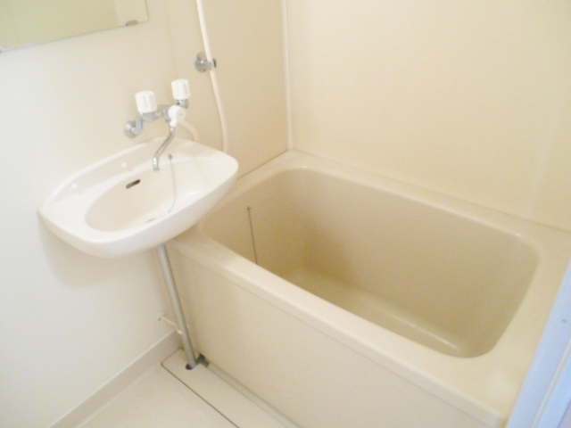 大坂屋ビルの風呂写真