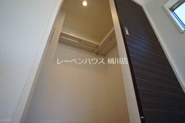 収納　レーベンハウス桶川店へ　048-787-5511