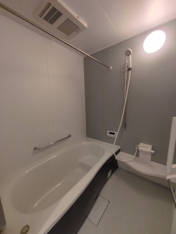 片倉戸建の風呂写真