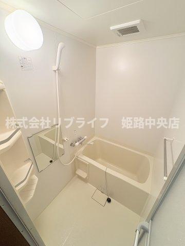 ＪＲ山陽本線 姫路駅 徒歩24分 2階建 築26年の風呂写真