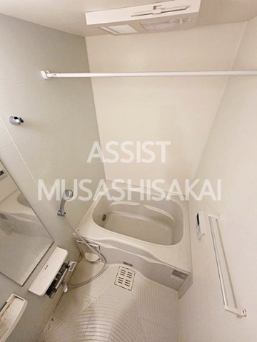 ＪＲ中央線 武蔵境駅 徒歩12分 2階建 築12年の風呂写真
