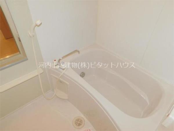 バス・シャワールーム　※現況優先となります。