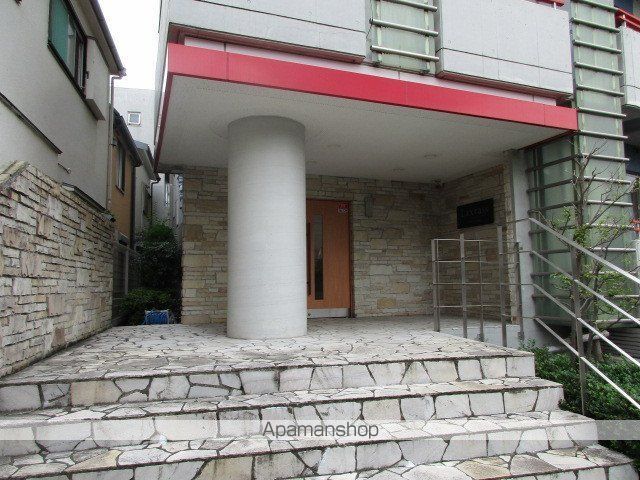ＪＲ中央線 荻窪駅 徒歩9分 3階建 築20年の外観写真