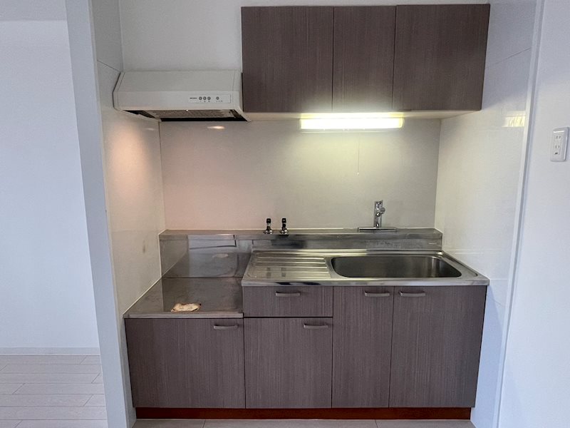 キッチン　※別部屋のため参考写真となります