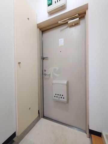 玄関　スカイコート新中野