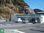コンビニ　ファミリーマート逗子山の根店（コンビニ）まで340m