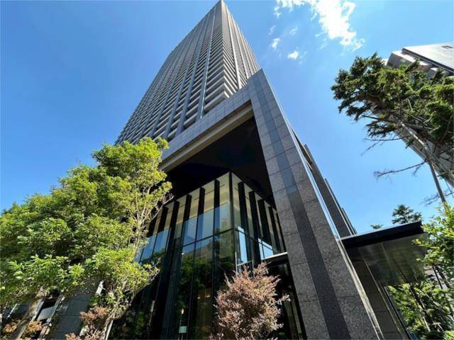建物外観　外観タイル張りです