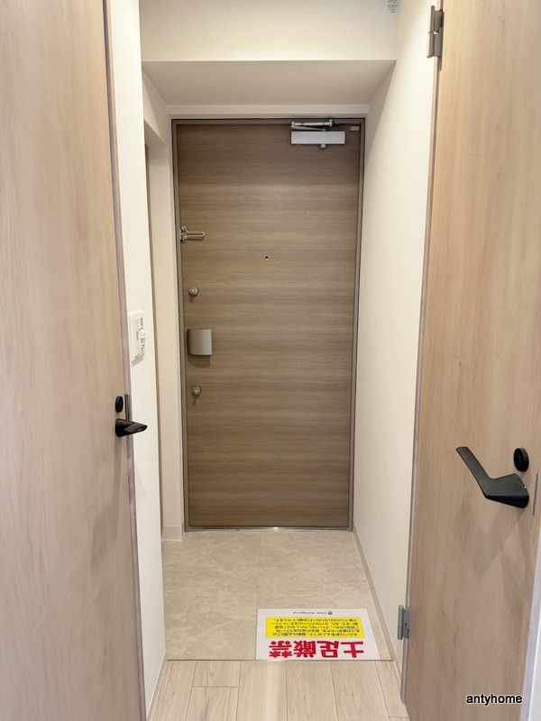 Louis Residence天王寺町北の玄関写真