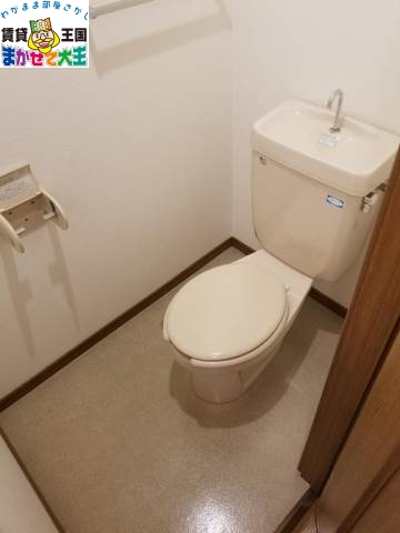 長崎電軌本線 岩屋橋駅 徒歩3分 5階建 築30年のトイレ写真