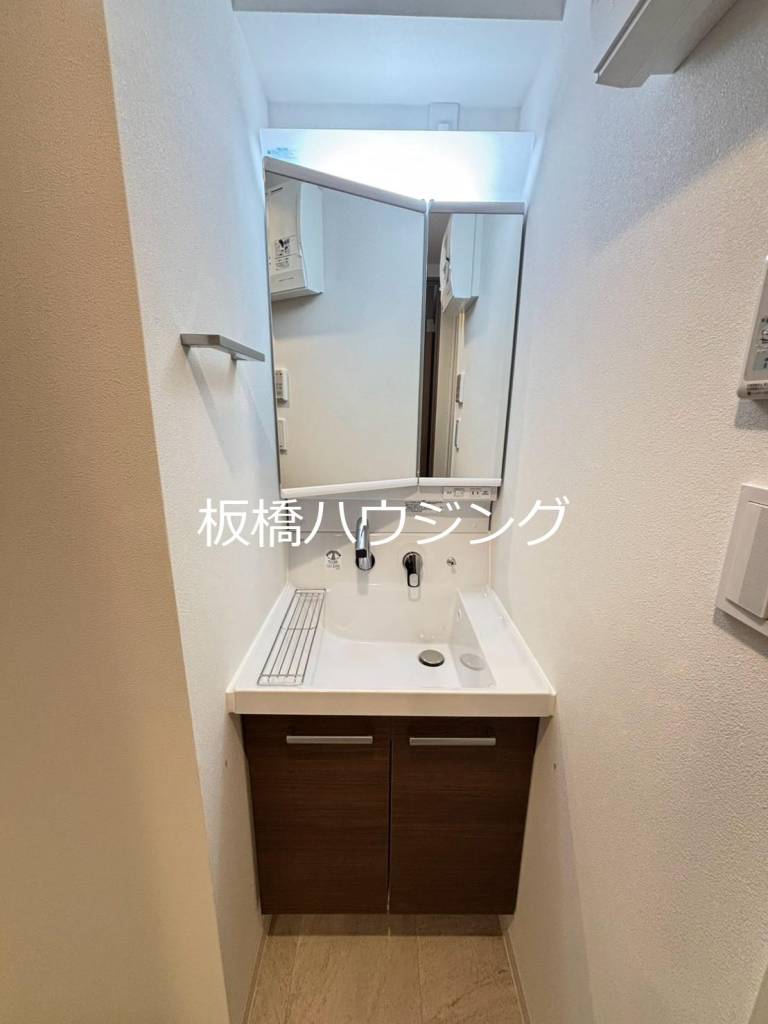 洗面設備　※同仕様
