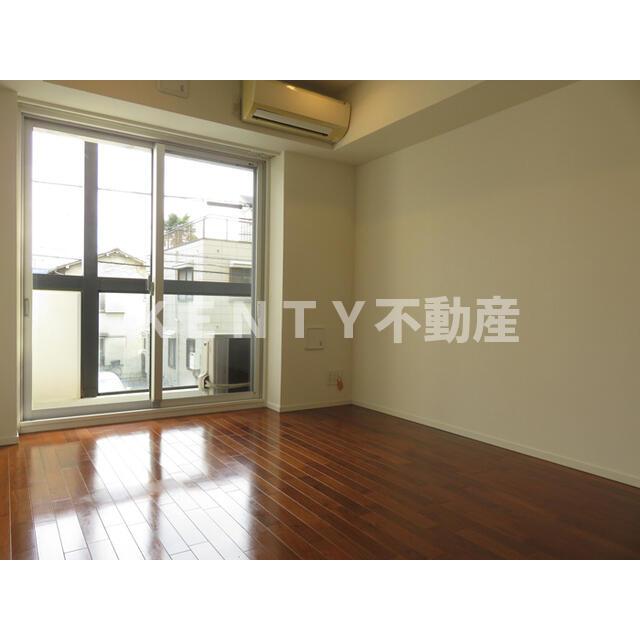 居室・リビング　室内写真は別部屋参考写真