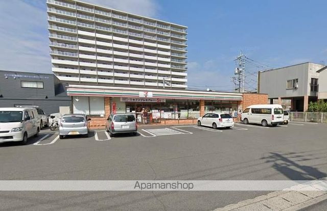 コンビニ　セブンイレブン問屋町店（コンビニ）まで213m