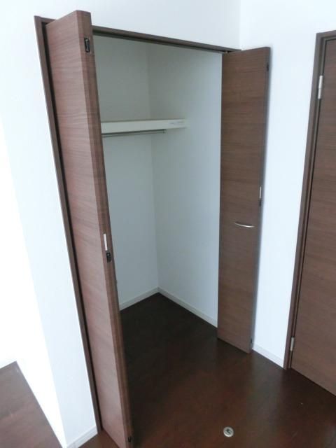 その他設備　豊富なクローゼット完備