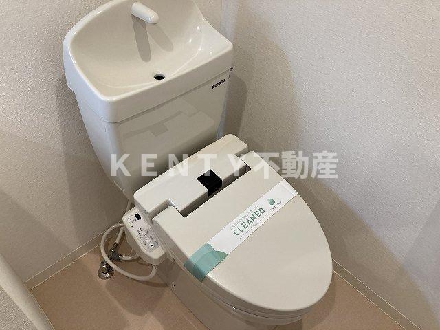 トイレ　清潔感のあるトイレです