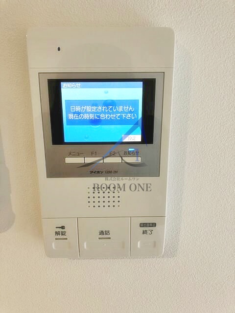 セキュリティ　モニター付きインターホンです。