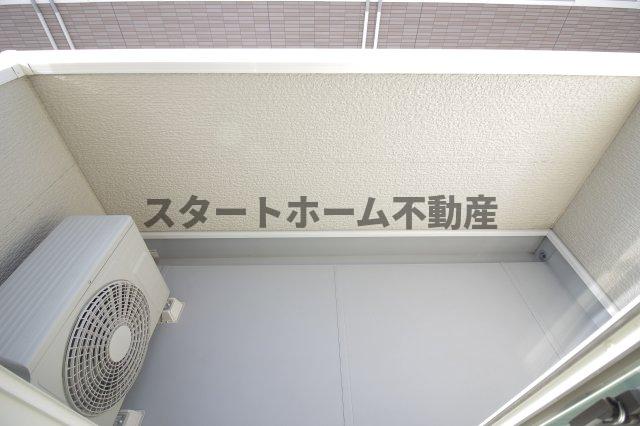 バルコニー　広々としたバルコニーです