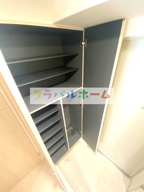 その他設備　下駄箱