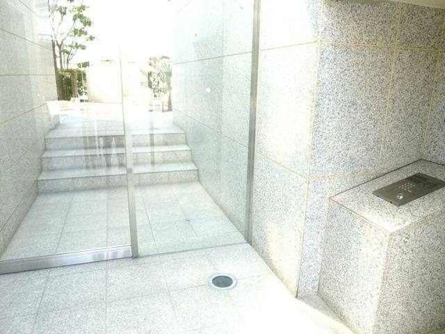 エントランス　★エントランス★