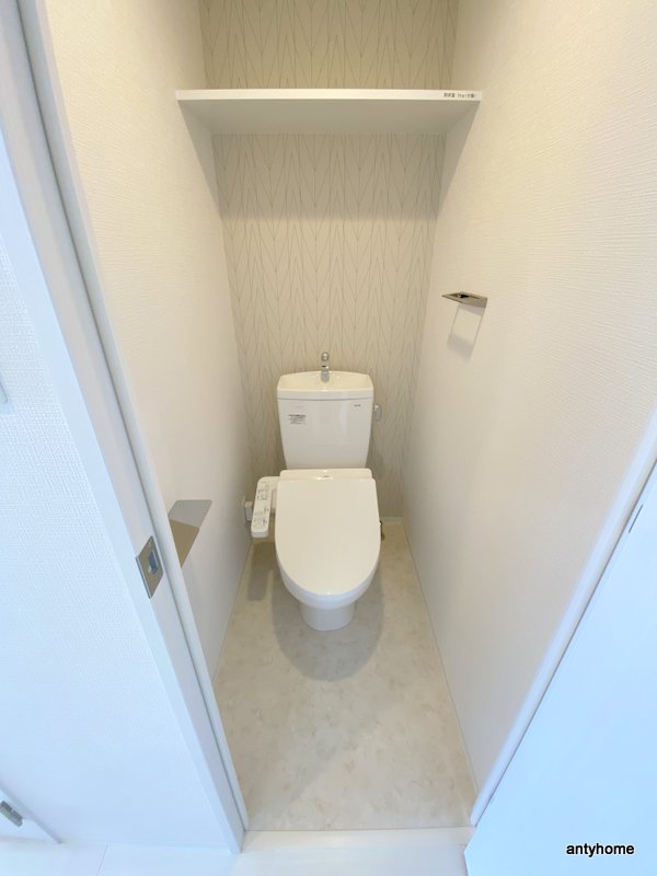 エスリード弁天町ルシェンテのトイレ写真