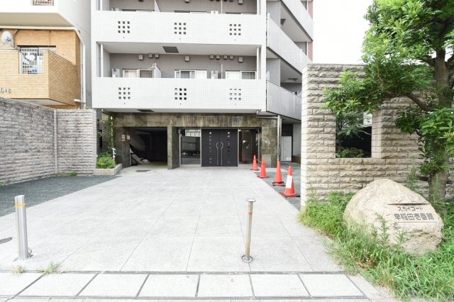 スカイコート早稲田壱番館の外観写真