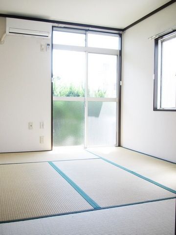 その他部屋・スペース　★明るい和室★