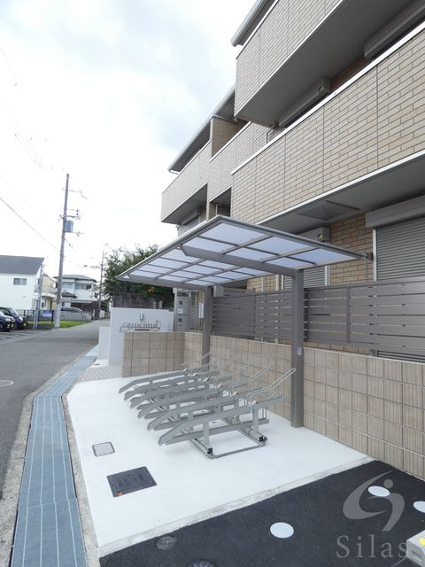 ＪＲ福知山線 北伊丹駅 徒歩19分 3階建 築7年の外観写真